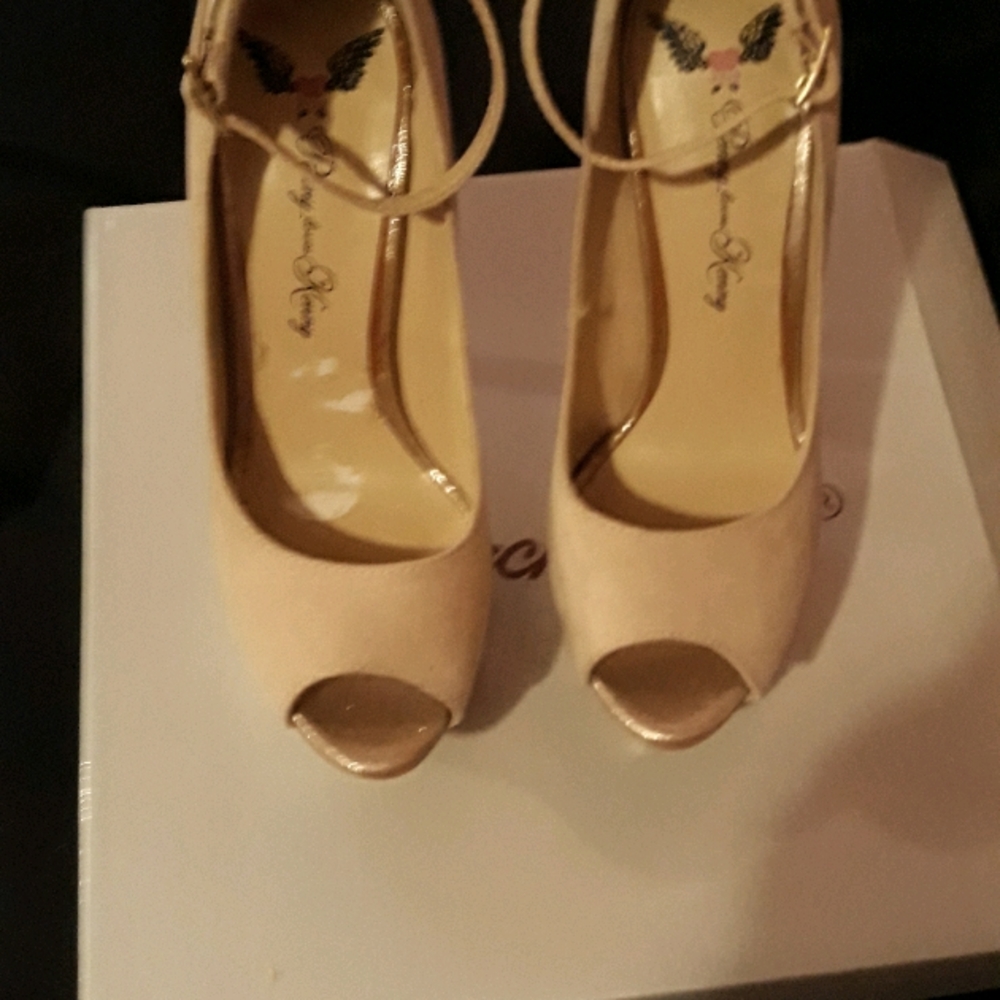 Platform heels